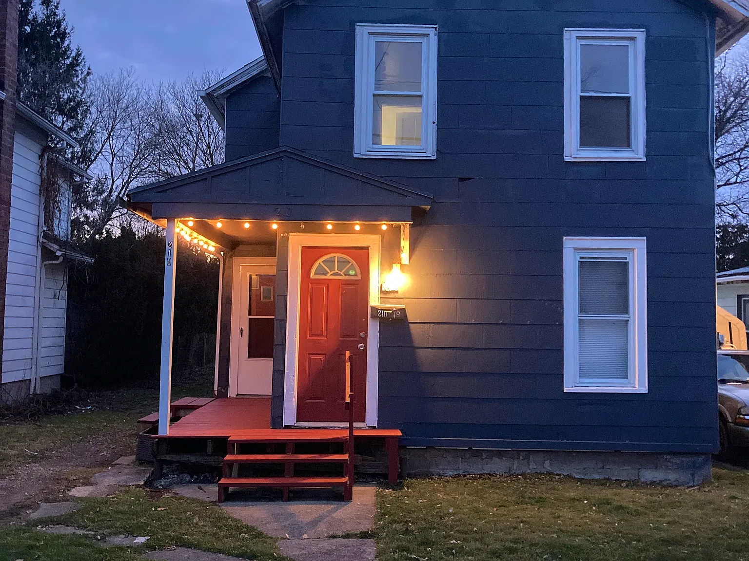 4 bed, 1288 sqft, $1,200 — Photo 1