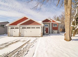 105 3rd Ave SW, Isanti, MN 55040