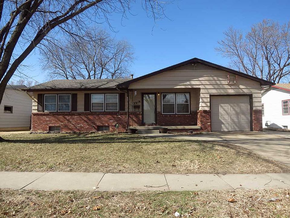 1st image of 2619 S Hiram Ave