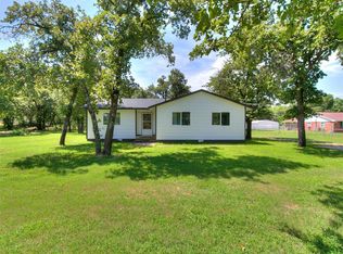 10224 NE 12th St, Midwest City, OK 73130