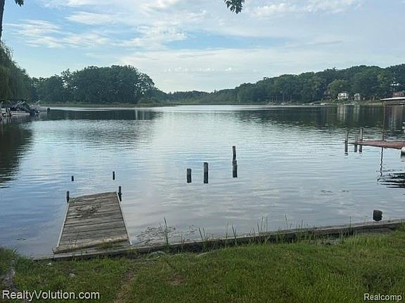 3rd image of 4765 Northway Dr