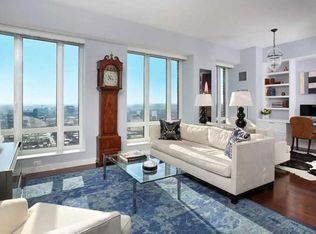 400 Stuart St #24C, Boston, MA 02116