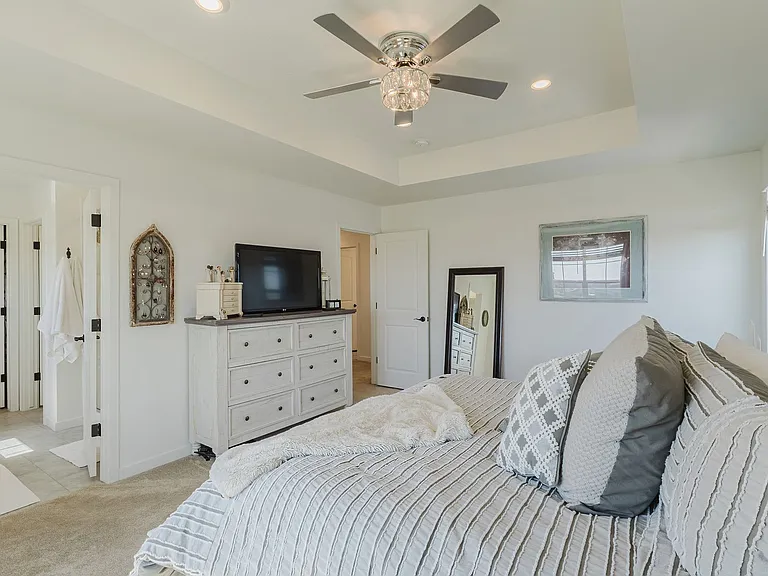 39502 Penn Rd — Photo 24