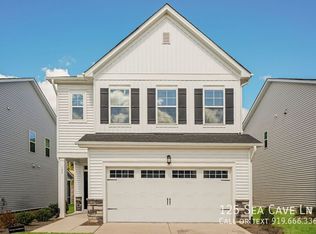 125 Sea Cave Ln, Raleigh, NC 27610