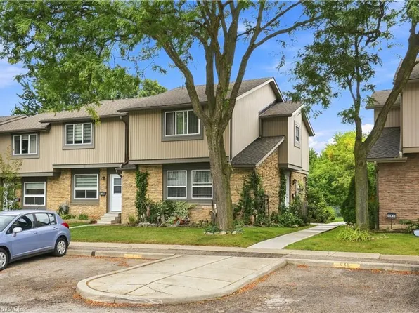 643 Woodward Ave #70, Milton, ON L9T 3K4