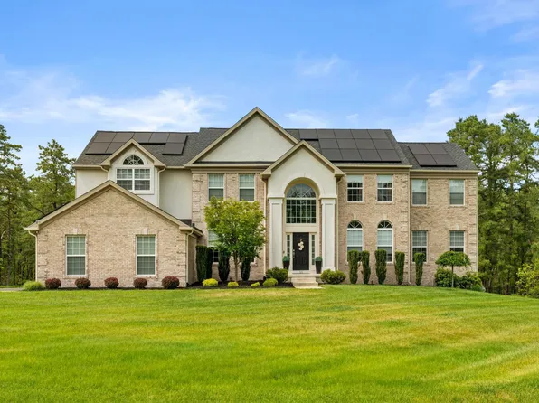 11 Aberdeen Ct, Marlton, NJ 08053