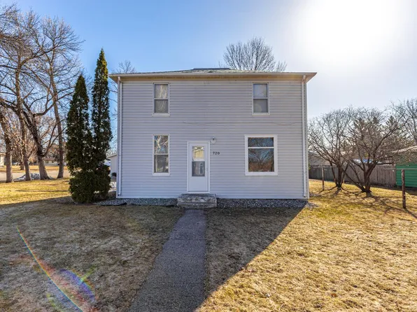 720 6th St, Hawley, MN 56549
