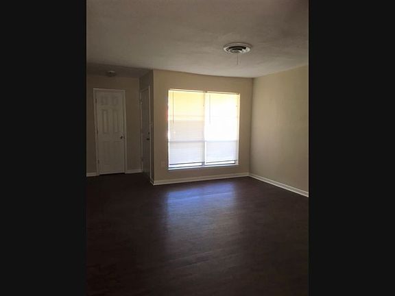 5th image of 2336 NW 46th St