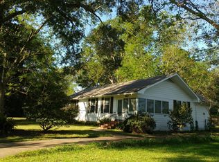 804 Dennis Ave, Leesville, LA 71446