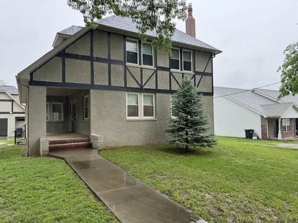 413 S Pike Avenue, Bolivar, MO 65613