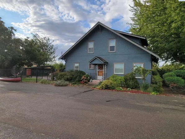 1971 Grandridge Rd, Grandview, WA 98930