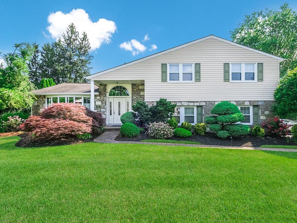 1011 Barnswallow Ln Huntingdon Valley, PA, 19006 Apartments for Rent