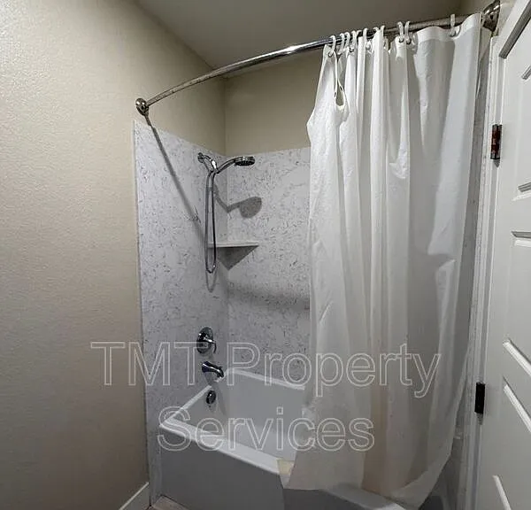 9554 Sauterne Way — Photo 21