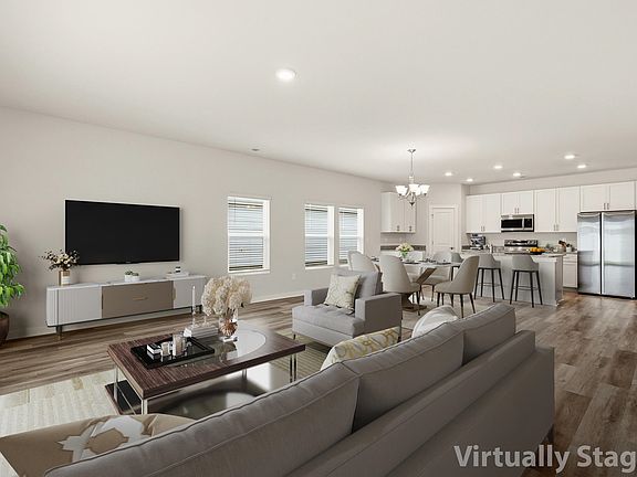 3rd image of 220 Autumn Olive Place