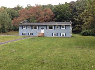 897 Jefferson Hill Rd #4, Nassau, NY 12123