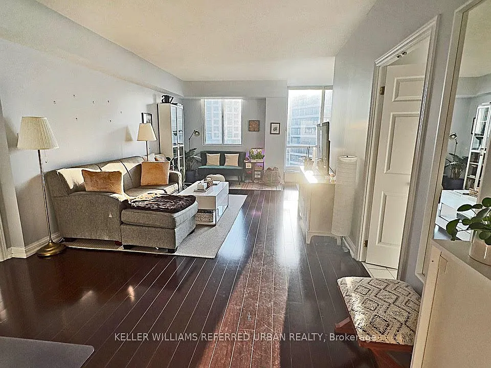 101 Subway Cres #Penthouse 108