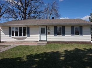 1031 Bethany Ln, Fort Wayne, IN 46825