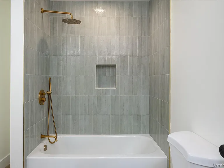 119 Bakertown Rd — Photo 11