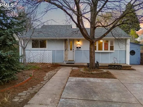 2104 Salt Dr, Colorado Springs, CO 80910