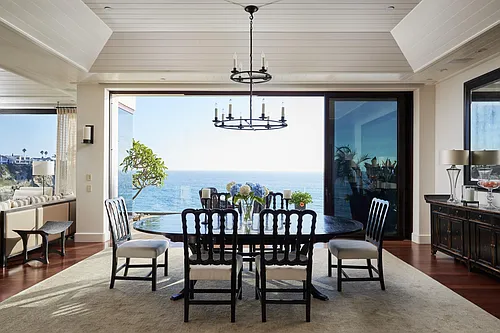 31 Bay Dr Photo 1
