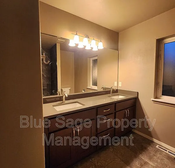 1965 Baker View Dr — Photo 28