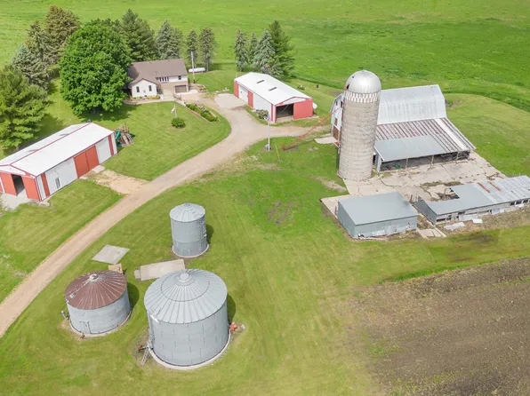 14164 State Highway 99, Montgomery, MN 56069