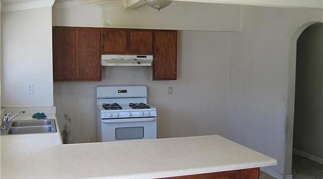 2nd image of 1588 Midfield Ave