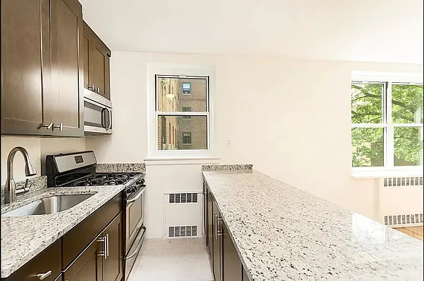 Rented by A&E Real Estate Management | media 5