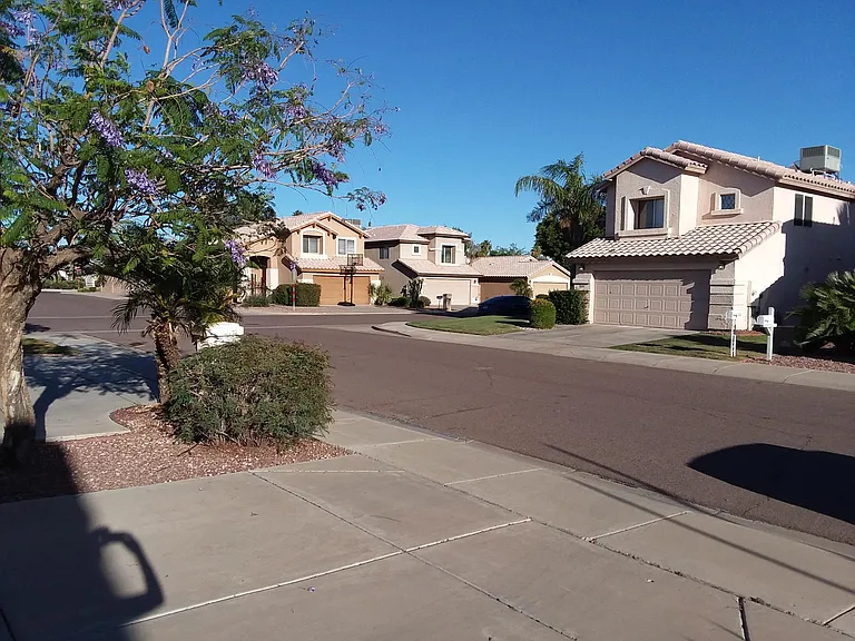 3926 E Kimberly Way — Photo 5