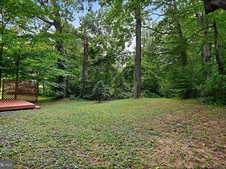 8701 Parliament Dr — Photo 38