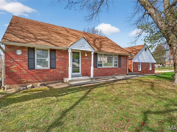 6009 Bermuda Dr, Saint Louis, MO 63135