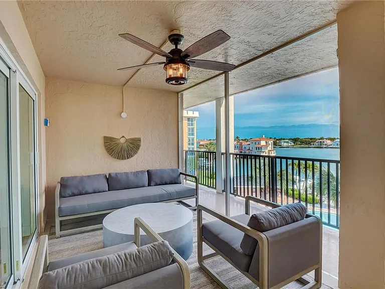 3500 Gulf Shore Blvd N #408 — Photo 22