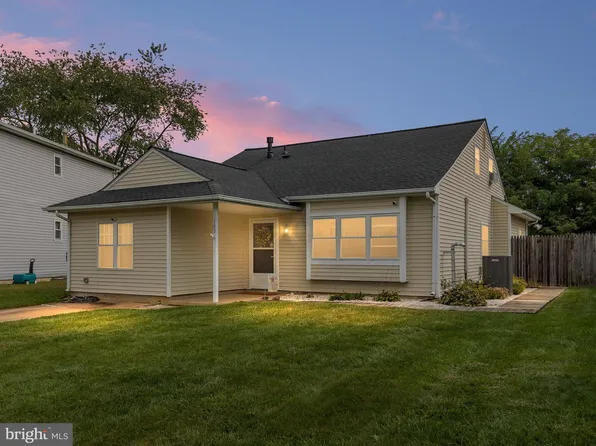 105 Skeet Cir E, Bear, DE 19701