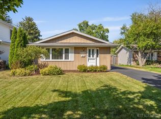1103 Dawes Ave, Wheaton, IL 60189