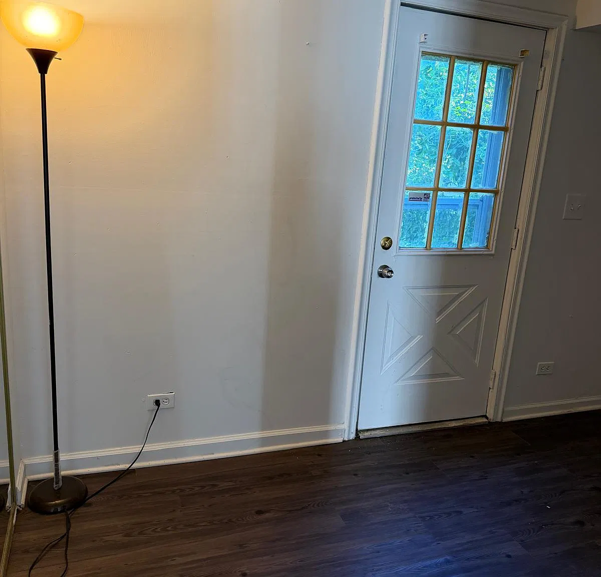 2 bed, 900 sqft, $1,200 — Photo 4