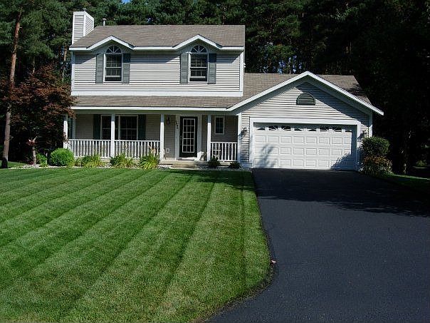 1st image of 1995 Breeze Dr