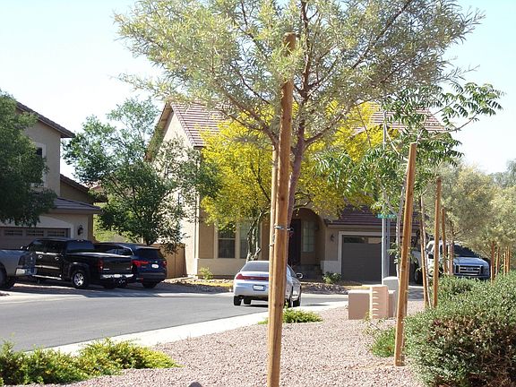 5th image of 1852 N Wildflower Pl