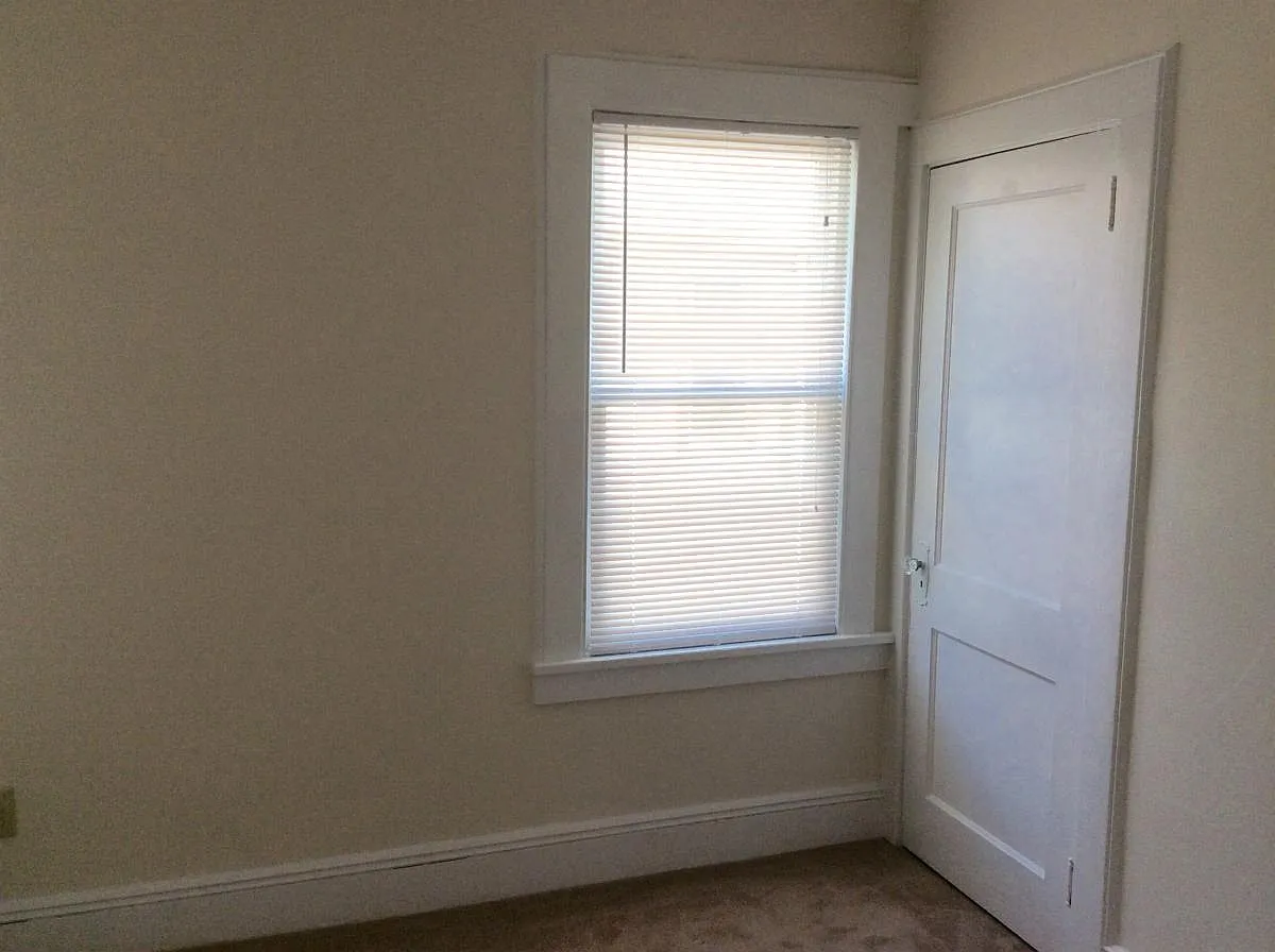 2 bed, 1200 sqft, $2,800 — Photo 2