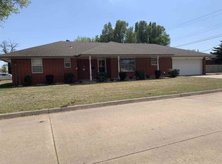 3101 W Cherokee Ave, Enid, OK 73703