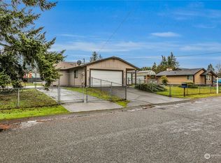 17225 9th Ave E, Spanaway, WA