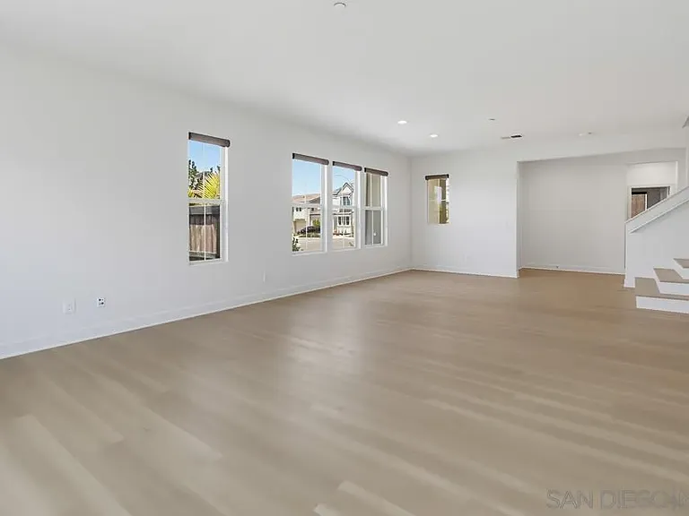 1124 Camino Levante — Photo 8