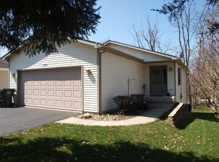 35764 N Ash St, Ingleside, IL 60041