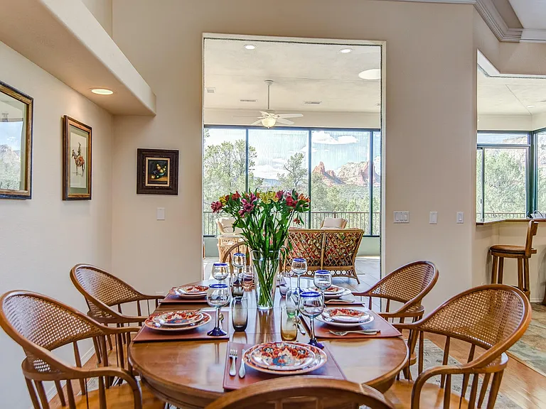 65 Kashmir Rd — Photo 16