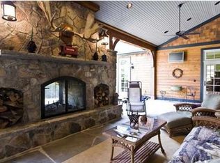 984 Summerbrook Ln, Signal Mtn, TN 37377