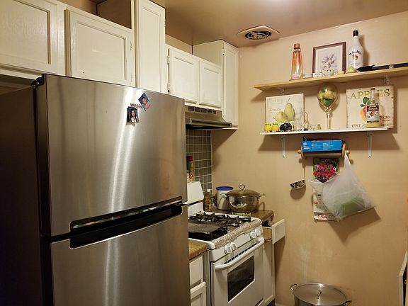 2nd image of 13A E Dundee Quarter Dr Unit 108