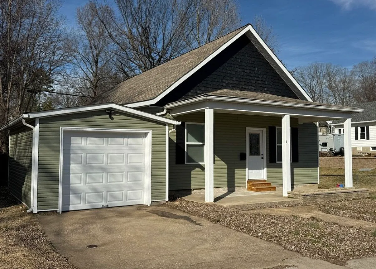 Frisco St, Festus — Photo 1