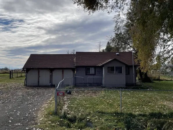6712 Airway Dr, Klamath Falls, OR 97603