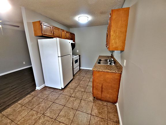 2nd image of 4419 Bonnell Dr NW #4421-04