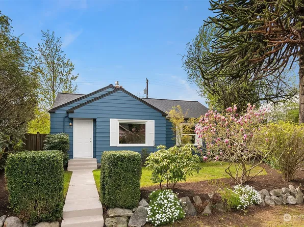 9507 Dayton Avenue N, Seattle, WA 98103