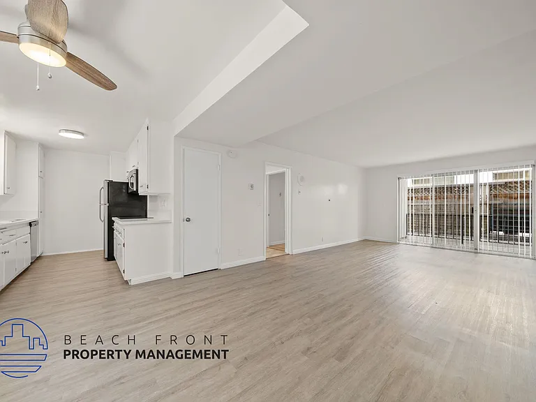 834 2nd St — Photo 6